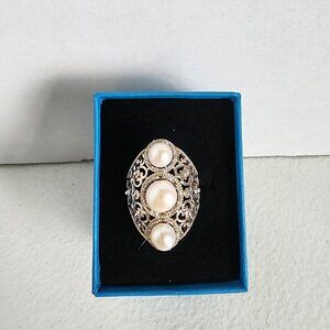 White Cultured Fresh Water Pearl Rhodium Over Sterling Silver Ring Size 11